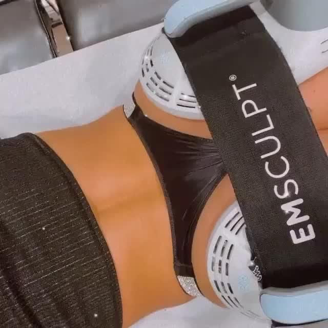 EM SCULPT glutei e addome